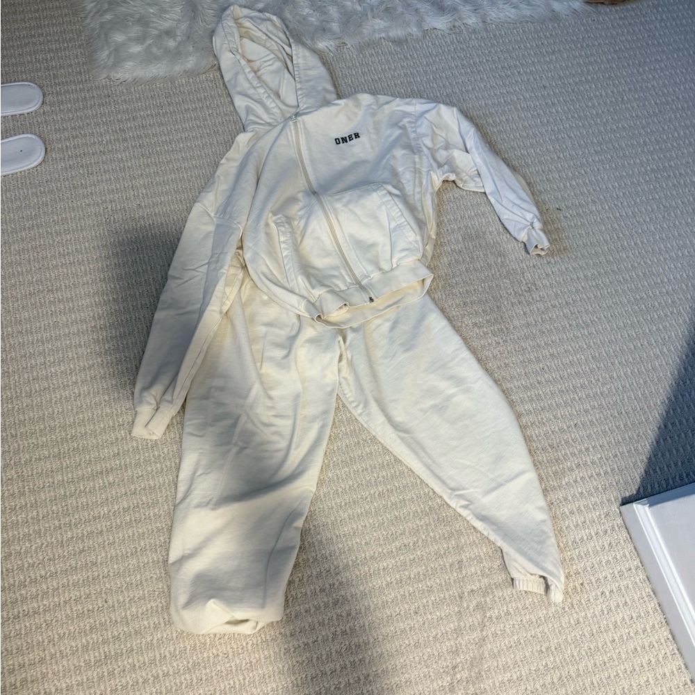 Women’s oner active lounge set